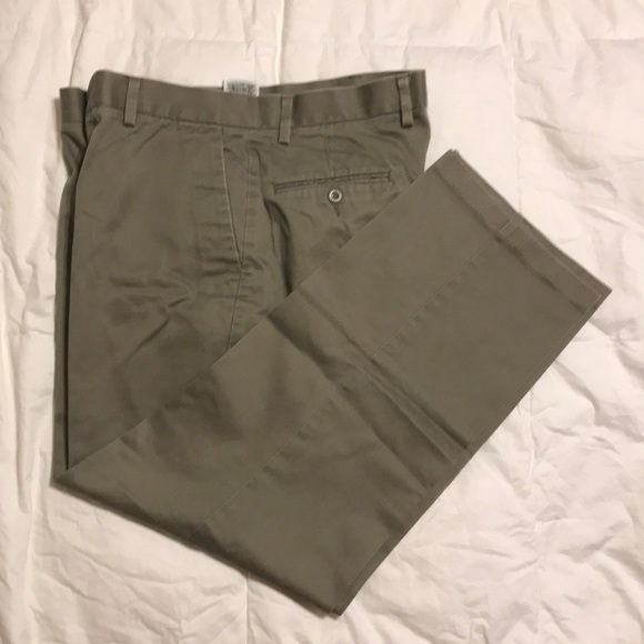 36x30 Olive Docker D3 Flat-Front Khakis - Picture 2 of 5